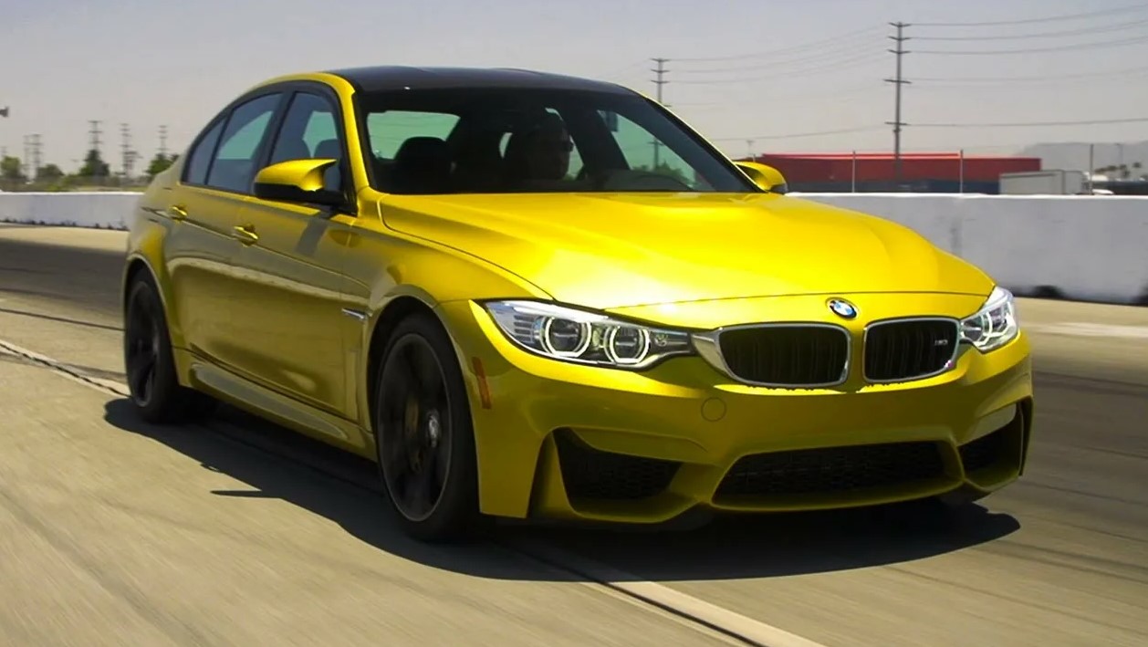Пластиковые крылья BMW - стоит ли менять металл на пластик