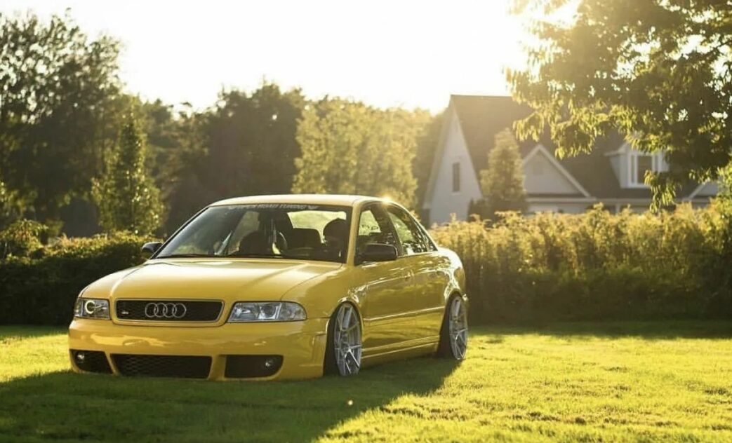 Установка крыла для Audi 80 B4 Кузовные детали из стеклопластика 24.10.2018